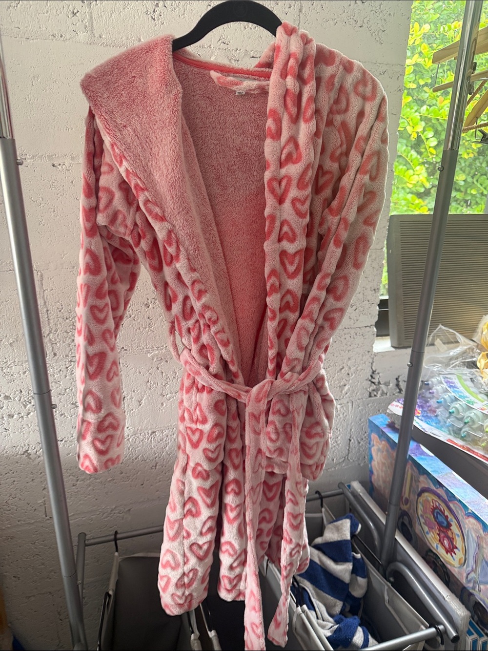 Plush Pink Heart Hooded Bathrobe for Women Soft Cozy Robe VERA BRADLEY Robe S/M